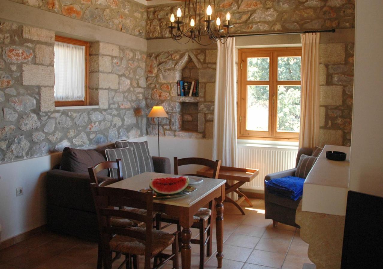 Orato Village Pyrgos Bagian luar foto